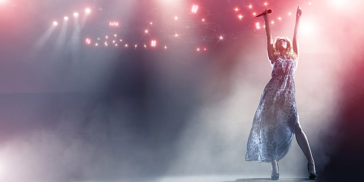 Gwen Stefani Finalizing Las Vegas Residency Deal: All the Details