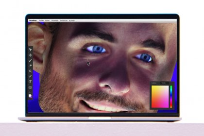 Le Youtubeur Squeezie signe en label et sort le clip « Influenceurs » (vidéo)