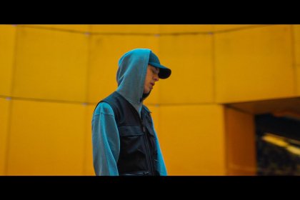 VIDÉO Voici le nouveau clip de SEB avec le single « Antistress »