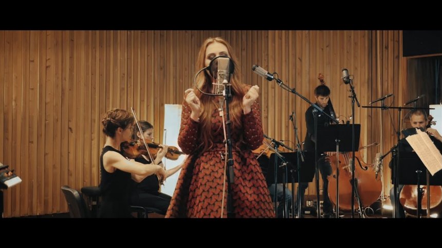 Seemone dévoile une version acoustique de « Brun de folie » extrait de son album