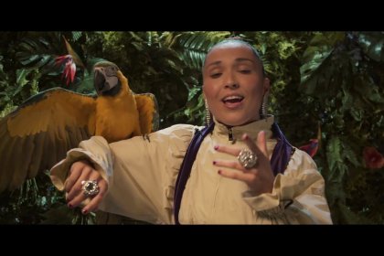 Camille Esteban (The Voice), découvrez le clip « Chico »