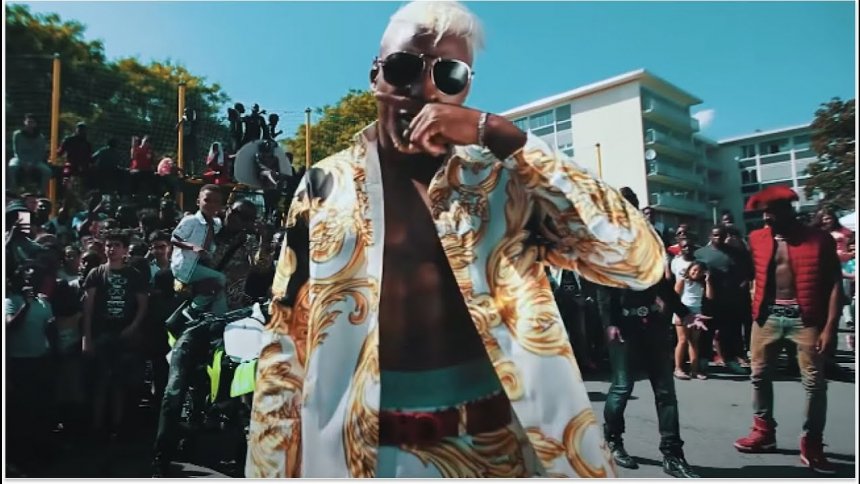 Voici le nouveau clip de landy avec le single "filon" Voici le nouveau clip de Landy avec le single « Filon »