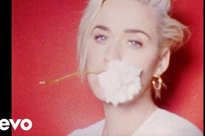 VIDEO Coca-Cola révèle sa collaboration avec Katy Perry avec le titre inédit « Resilient »