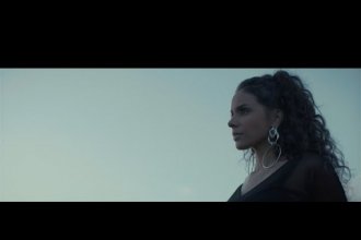Shy&rsquo;m dévoile son nouveau clip « Ensemble »