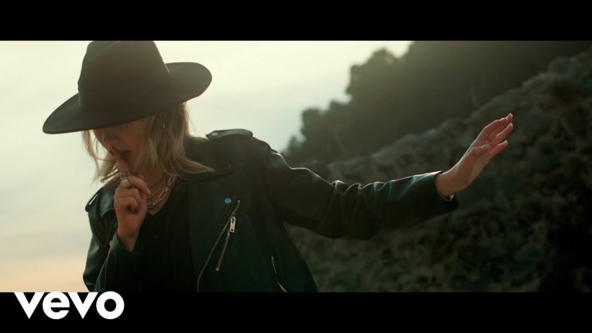 La chanteuse Carla de retour ce vendredi avec son second album « Sans filtre »