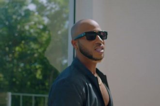Le chanteur Kemay, qui vient de signer chez Universal Music Africa, livre ses sentiments amoureux dans son nouveau clip
