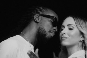 Nina Rossell se distingue avec son nouveau clip onirique « Mala »