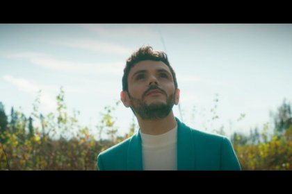 Le chanteur Zanarelli sortira son nouvel album « Poudre de lune » le 20 mai