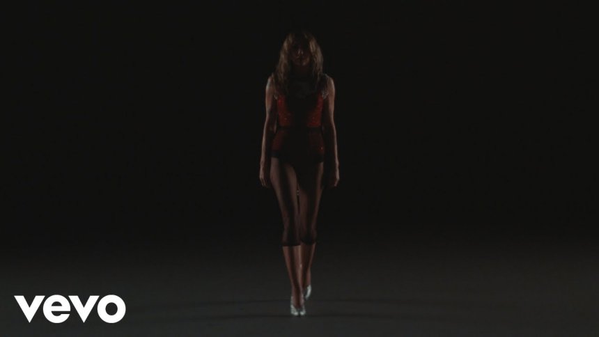 Miley Cyrus : voici son nouveau single « Used to be young »