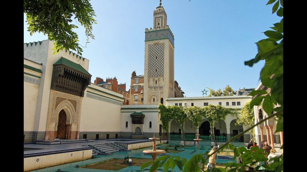 Ramadan : La Grande Mosquée de Paris annonce le début pour le lundi 11 mars