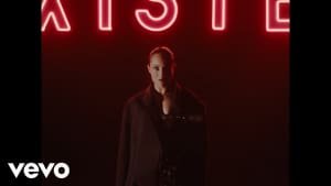 Barbara Pravi : voici le clip « Exister » extrait de son deuxième album « La Pieva »