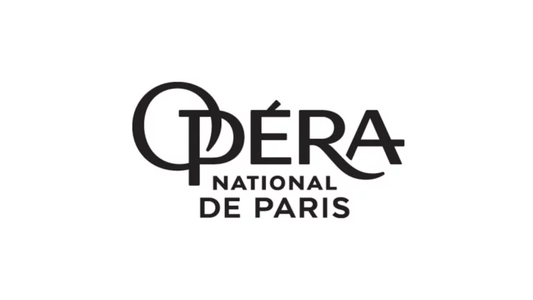 L’Opéra national de Paris rend hommage à Laura Hecquet, danseuse Étoile, qui fait ses adieux officiels à la scène