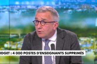 VIDÉO. Le journaliste Vincent Roy critique la suppression de postes d&rsquo;enseignants et son impact sur le niveau scolaire