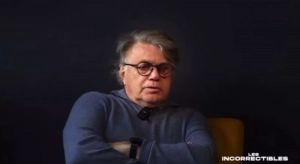Gilbert Collard estime que les journalistes politiques sont nuls contrairement à Cyril Hanouna qu&rsquo;il trouve « remarquable » (vidéo)