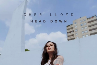 Cher Lloyd a annoncé la sortie de son nouveau single intitulé « Head Down » pour le 17 janvier 2025
