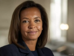 Karine Le Marchand recadrée après sa menace concernant Cyril Hanouna et M6