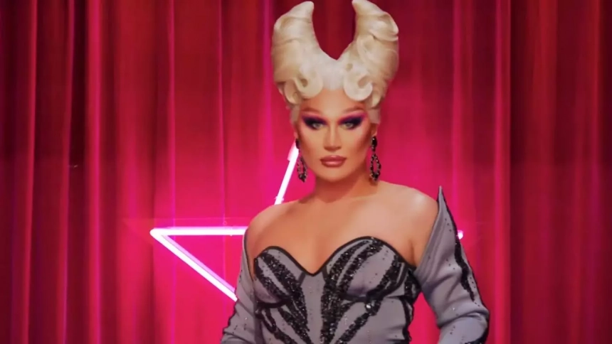 Décès de the vivienne, ancienne gagnante de rupaul's drag race uk à 32 ans The Vivienne, former RuPaul’s Drag Race UK winner, dies at 32