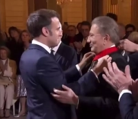 VIDÉO Michel Drucker a été élevé au rang de commandeur de la Légion d&rsquo;honneur lors d&rsquo;une cérémonie émouvante