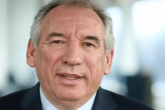 François Bayrou confirme qu&rsquo;il engage le 49.3 pour adopter les budgets de l&rsquo;État et de la Sécurité sociale