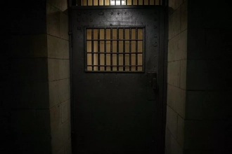 Nouvelles attaques nocturnes contre des prisons françaises