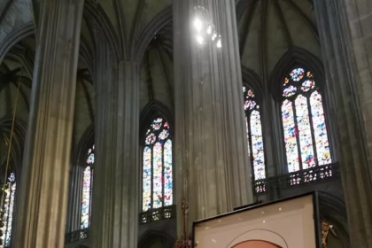 Mort du pape François : une messe d’hommage célébrée à la cathédrale Saint-Jean-Baptiste