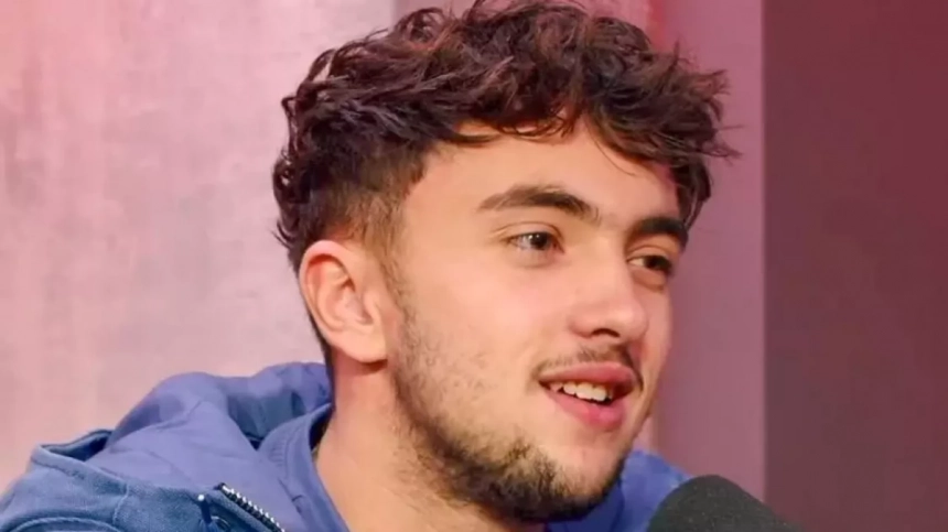 Inoxtag rate son vol à cause d&rsquo;un passeport introuvable : le YouTubeur raconte sa galère de dernière minute