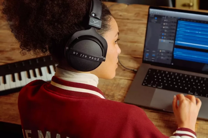 Beyerdynamic élargit son catalogue PRO avec le DT 770 PRO X : un casque studio nouvelle génération