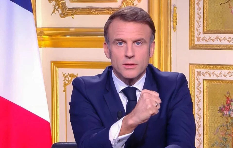 Sondage choc : une très large majorité de Français ne veut plus d’Emmanuel Macron en politique après 2027