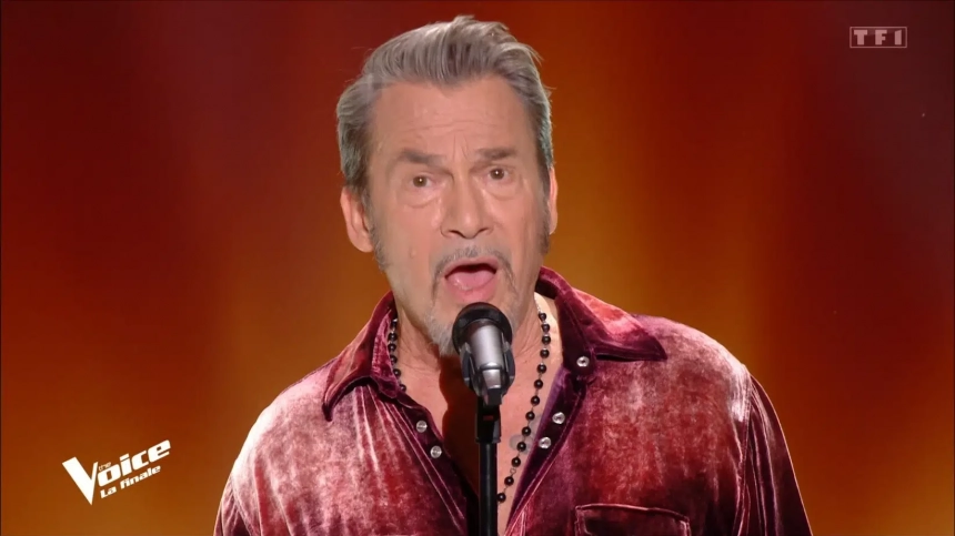 Florent Pagny bluffé par le trio Il Cello dans la 14e saison de The Voice