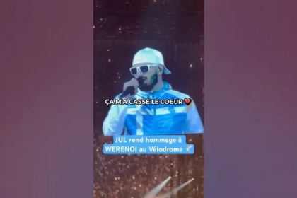 Jul interrompt son concert record au Vélodrome pour un hommage bouleversant à Werenoi : « Ça m&rsquo;a cassé le cœur »