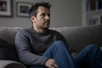 Papas solos : 60% trouvent l&rsquo;amour plus difficile depuis qu&rsquo;ils élèvent seuls leurs enfants