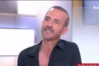 Calogero s&rsquo;excuse après sa prestation piano dans l&rsquo;émission C à vous sur France 5