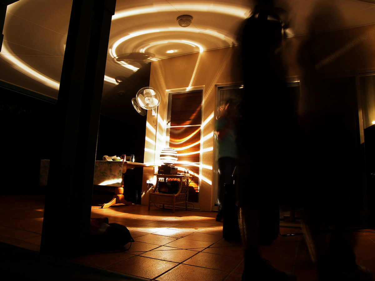 Violence extrême en Équateur : huit personnes abattues devant une discothèque de Santa Lucía