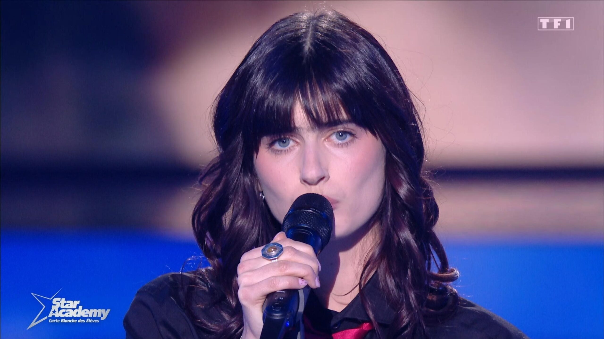 Marguerite dévoile la date de sortie de son premier ep 'grandir' pour septembre Marguerite dévoile la date de sortie de son premier EP ‘Grandir’ pour septembre