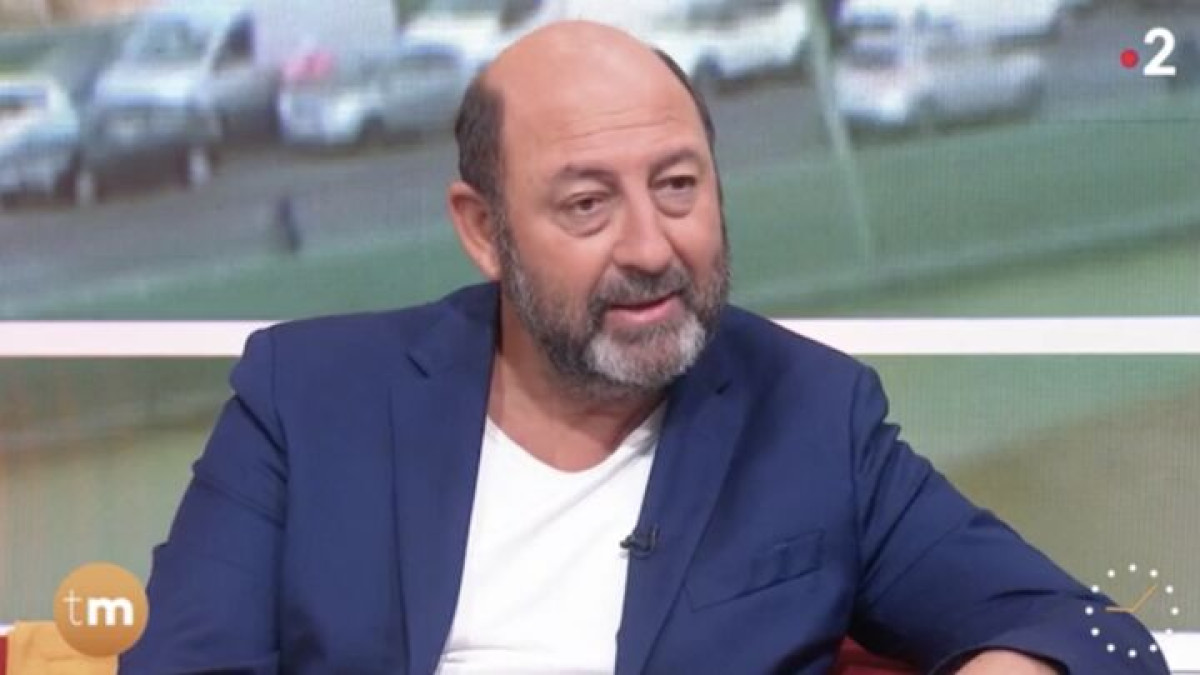 Papamobile en panne : quand kad merad avoue son échec, le réalisateur césarisé se rebiffe Papamobile en panne : quand Kad Merad avoue son échec, le réalisateur césarisé se rebiffe