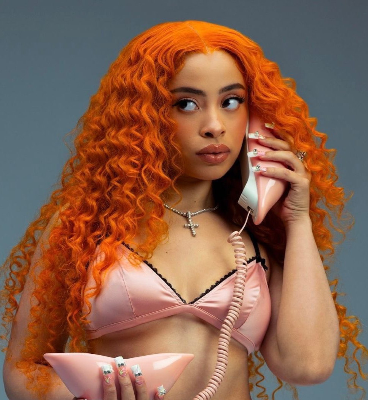 Ice spice franchit le cap du milliard de streams sur spotify avec "boy’s a liar pt. 2" Ice Spice franchit le cap du milliard de streams sur Spotify avec « Boy’s a liar Pt. 2 »