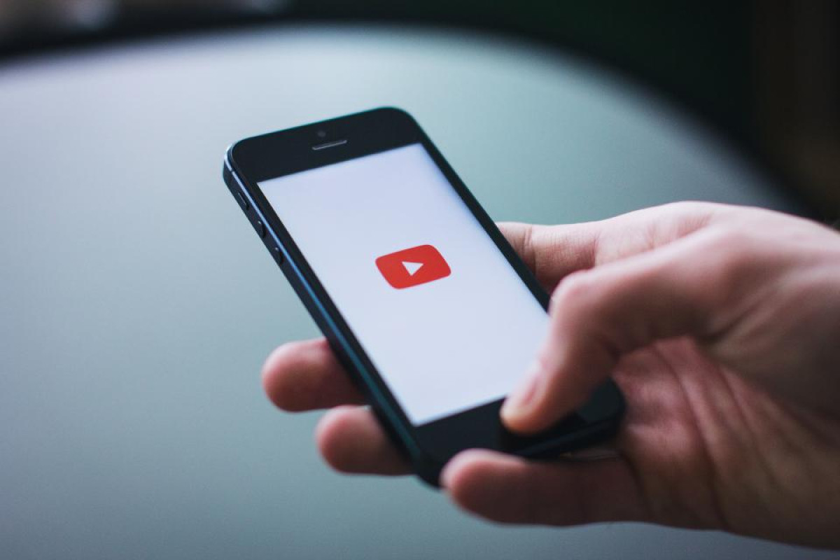 Youtube déploie une ia pour détecter l'âge des utilisateurs aux états-unis
