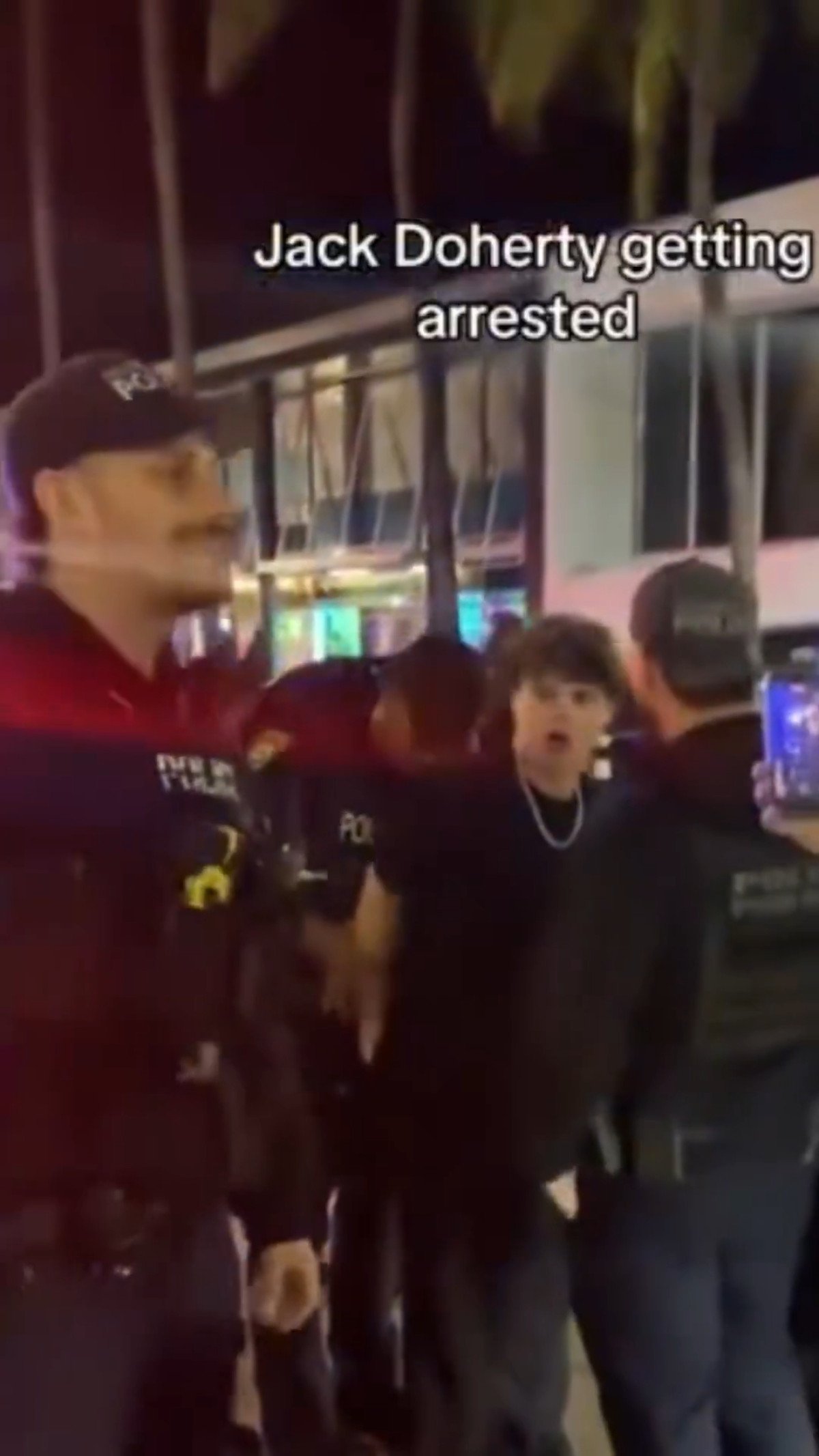 Le youtubeur Jack Doherty arrêté à Miami Beach pour possession de drogue et résistance