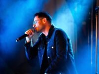 Le chanteur Bakian enflamme le Château de Crémat à Nice pour le lancement de son EP « Passion »