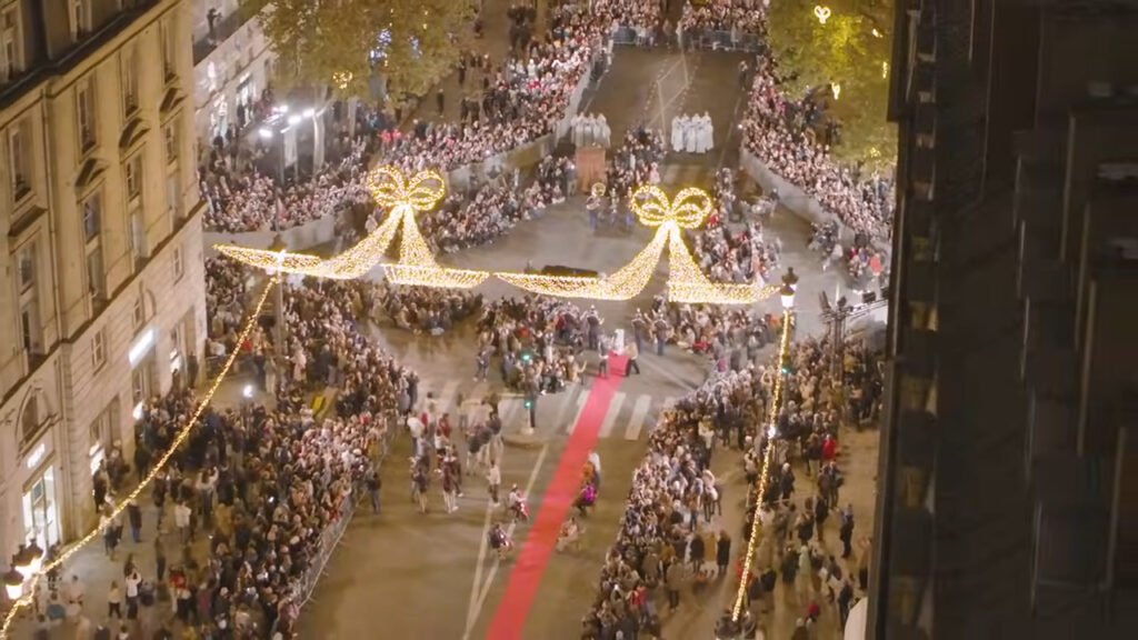 Flash-mob à Paris : le pari fou à 300 000 euros de Julien Cohen