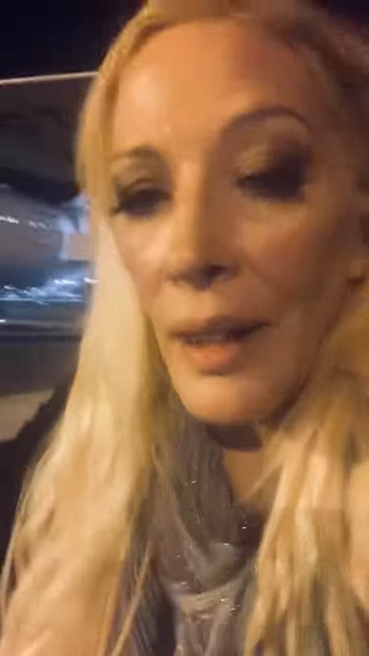 Loana : son retour mystérieux et ce “nouveau look” qui affole la toile