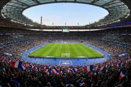 Paris fc : violente rixe entre ultras au havre, antoine arnault intervient en tribune Ai Generated 1765133504557