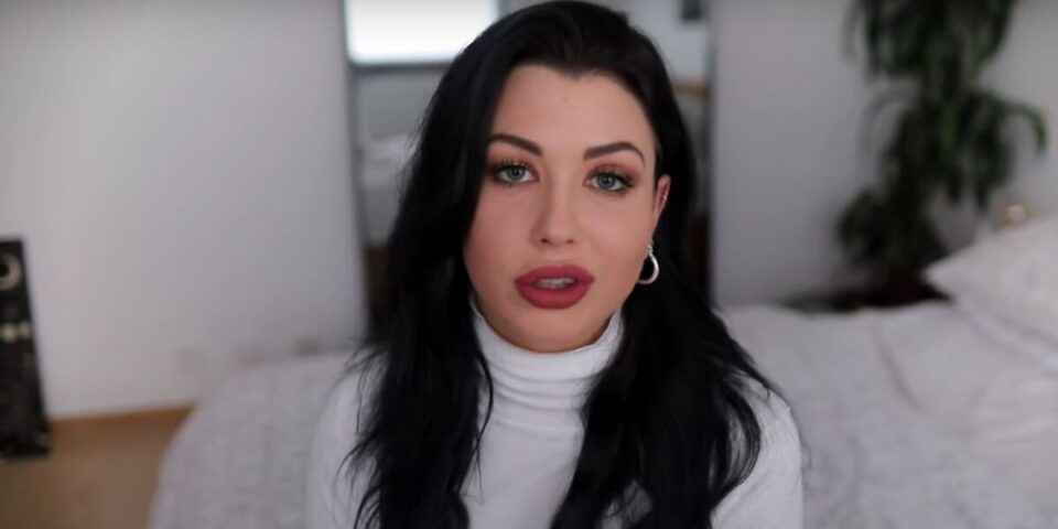 EnjoyPhoenix : l&rsquo;influenceuse opère un changement de look radical