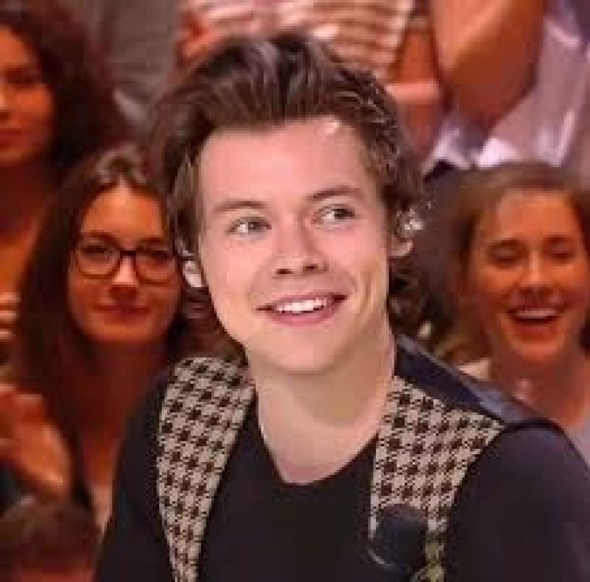 Harry Styles dévoile sa tournée mondiale Together Together et fait l’impasse sur la France