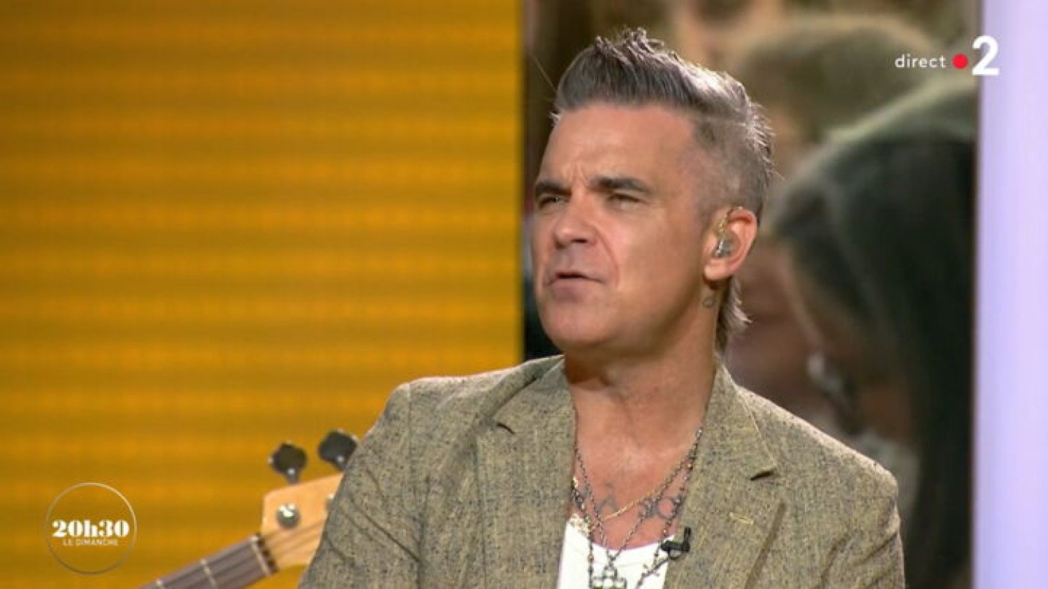 Le chanteur Robbie Williams détrône officiellement les Beatles dans les charts britanniques