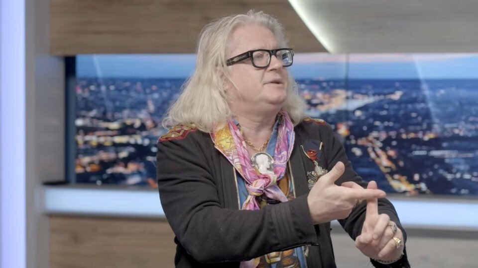 Pierre-Jean Chalençon s’en prend aux chroniqueurs de Cyril Hanouna de TBT9  : « Tous les gens bien sont partis, qu’est-ce qu’il reste ? »