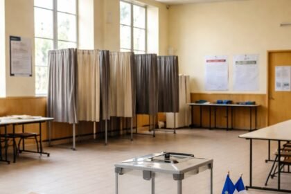 Audiences numériques : record historique pour le premier tour des municipales 2026 Municipales 2026 : Paris, Marseille, Lyon — ce qui se joue dimanche au second tour