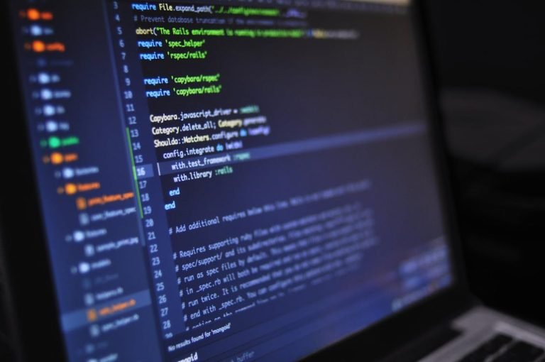 Cursor vs GitHub Copilot : lequel choisir pour coder en 2026 ?