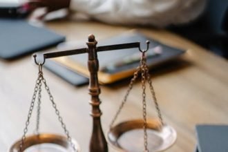 Divorce par consentement mutuel 2026 : coût, délai et procédure