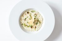Risotto aux asperges vertes et parmesan : la recette express du printemps Risotto aux asperges vertes et parmesan : la recette express du printemps